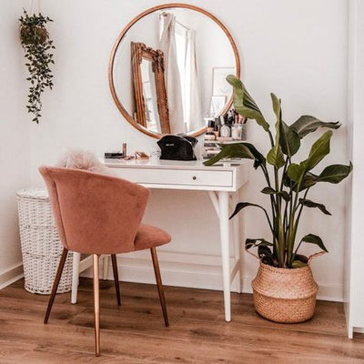 How do I choose a dressing table?